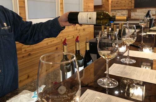 Hotel Carter Creek Winery Resort & Spa