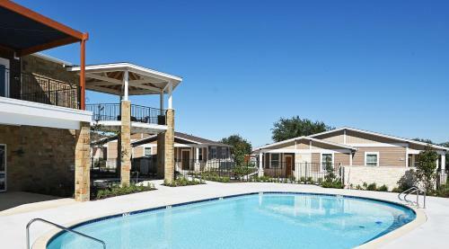 Hotel Carter Creek Winery Resort & Spa