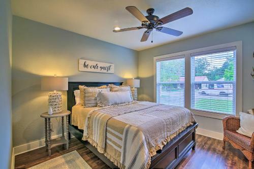 Kerrville Cottage With Rustic Charm And Backyard!