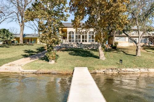 Green Harbor Villa