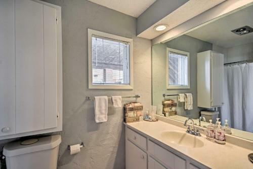 Lubbock Townhome With Grill -5 Mins To Ttu And Downtown