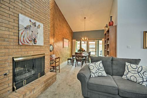 Lubbock Townhome With Grill -5 Mins To Ttu And Downtown