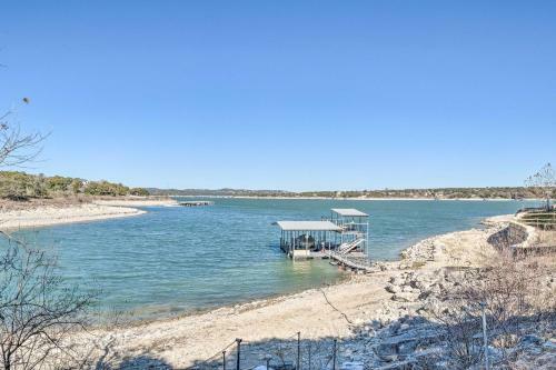 Lake Travis Home Situated On Arkansas Bend Park!