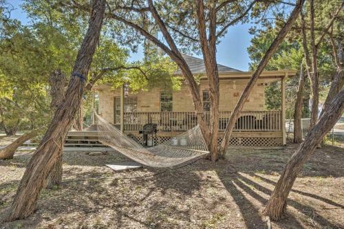 Lake Travis Home Situated On Arkansas Bend Park!