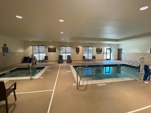 Hotel Comfort Suites Midland West