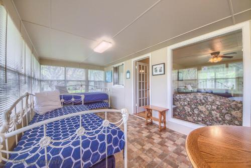 Bluebonnet Cabin Rr9084bc Home