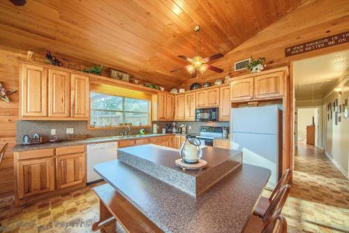 Wagon Wheel Rr9084ww Home