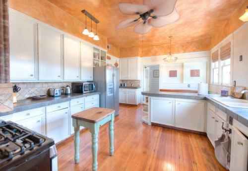 Mesquite Creek Farmhouse