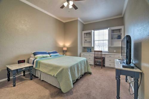 Waterfront Lake Conroe Home With Dock And Decks!