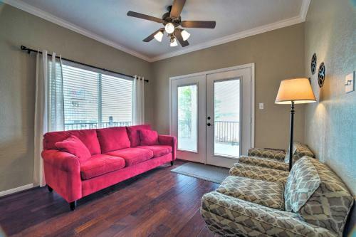 Waterfront Lake Conroe Home With Dock And Decks!