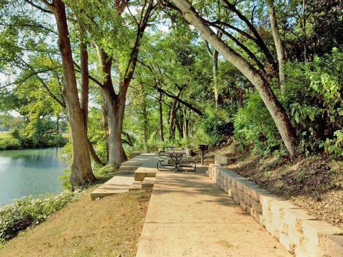 Apartamento Gruene Getaway Condo