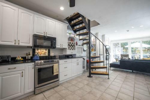 Edgewater Escape Home
