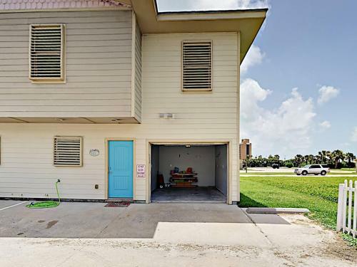 21 Gulf Side Townhome Townhouse