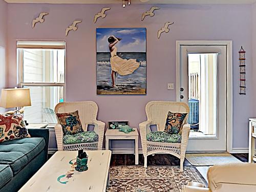 Sandy Retreat Condo