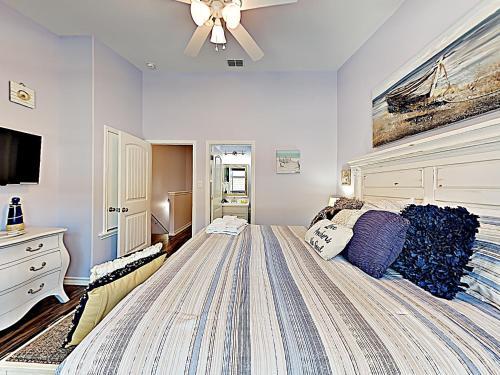 Sandy Retreat Condo