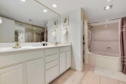 Apartamento Beachfront Port Aransas Condo With Pool Access!