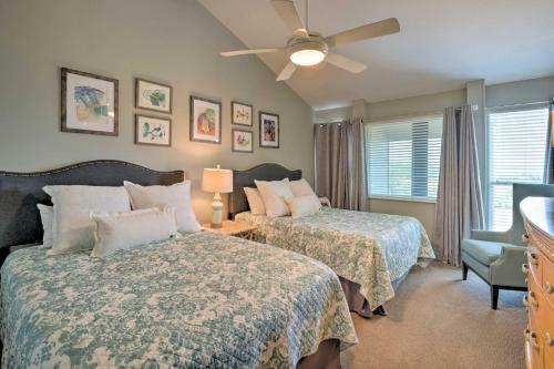 Waterfront Lake Travis Home With Pool Access!