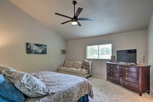 Lakefront Resort Living Pool, Golf, Tennis And More