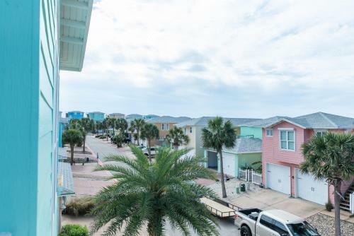 Oceans 10 Home
