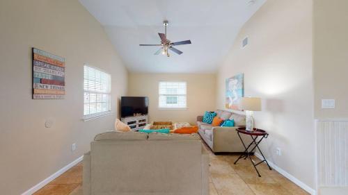 Vixen's Villa Home