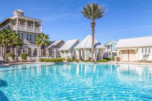 Palmilla's Belle Beach Home - Walk To Beach & Pool Home