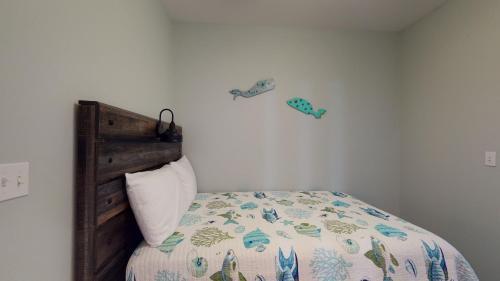 Twisted Pelican Townhouse