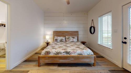 Port A Fish Camp - Flounder House Home