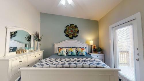 Beachside Corner Townhouse