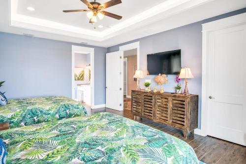 Marlin Azul Home