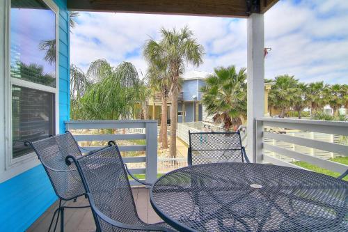 Neal's Nest At Paradise Pointe Home