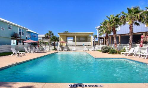 Neal's Nest At Paradise Pointe Home