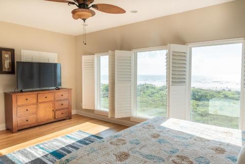 928 Banyan Beach Home