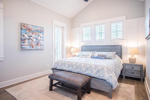 Blue Casa, Su Casa Home