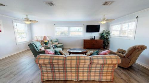 Station Street 424 Home