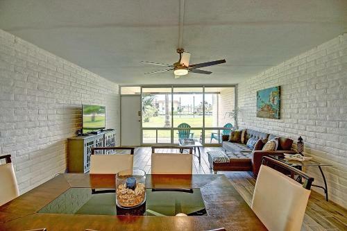 Apartamento Salty Days Getaway Condo