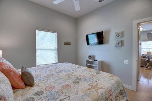 Woodhaven Beach Club Bungalow