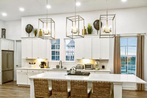 Arbogast Custom Gem Home