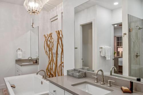 Arbogast Custom Gem Home