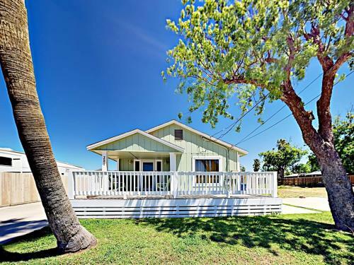 321 E Cotter Home