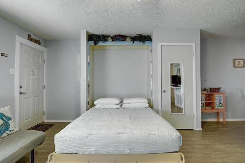 Apartamento Courtyard #201 Condo