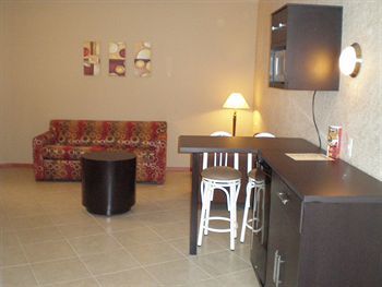 Posada American Inn Hotel & Suites Delicias