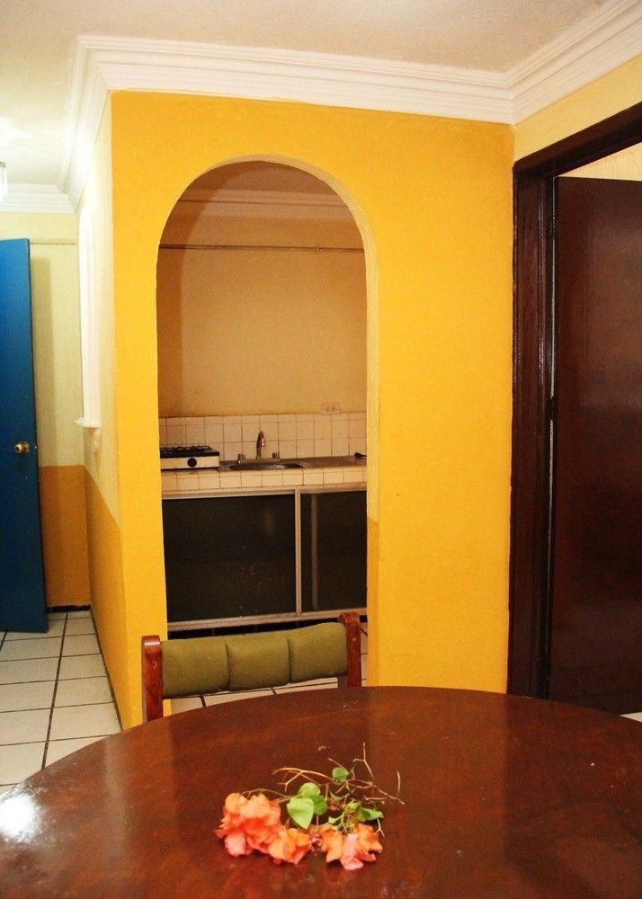 Hotel Suites Elia Noemi