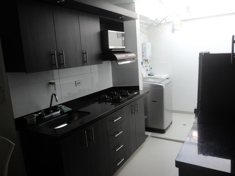 Apartamento Amoblados Avenida Jard�n