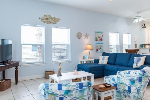 Coastal Cutie Home
