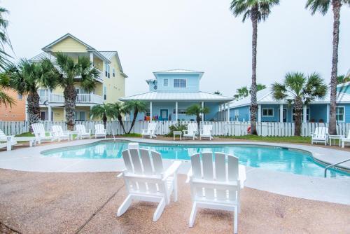 Coastal Cutie Home