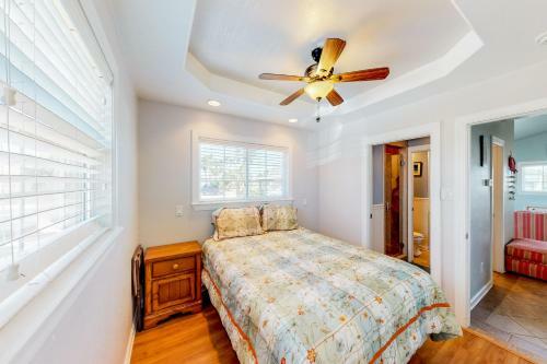 Long Island Village Unit 424