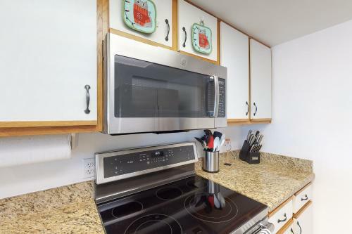 Long Island Village- Sea Cottage