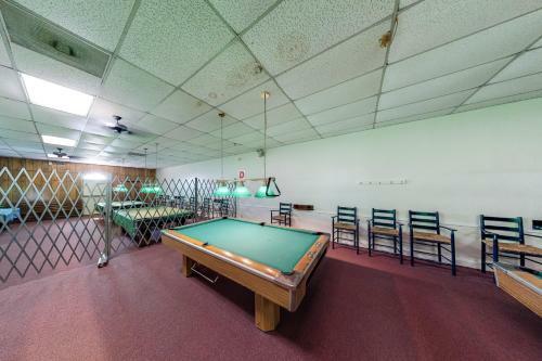 Long Island Village Unit 659 Island Breeze