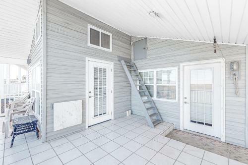 Long Island Village Unit 638 Sand Dollar Drive