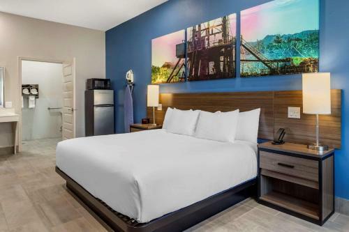Hotel Clarion Pointe